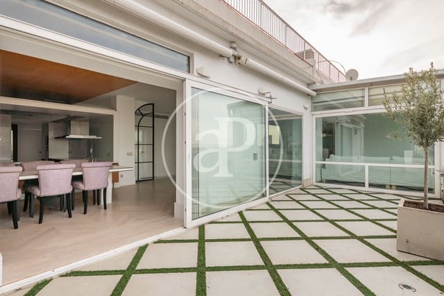 4 bedroom Penthouse for rent in El Viso, Madrid city with garage - € 8,500 (Ref: 9532459)