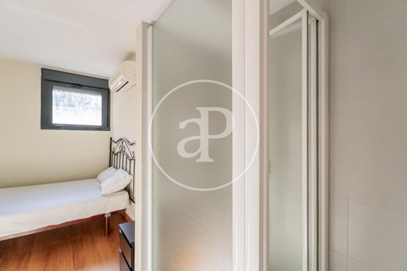 1 slaapkamer Appartement te huur in Madrid stad - € 1.200 (Ref: 9533745)