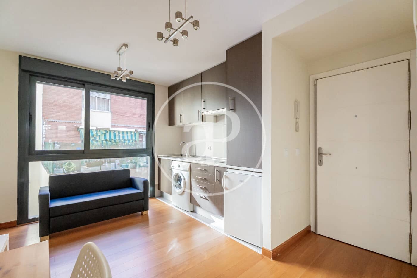 1 slaapkamer Appartement te huur in Madrid stad - € 1.200 (Ref: 9533746)