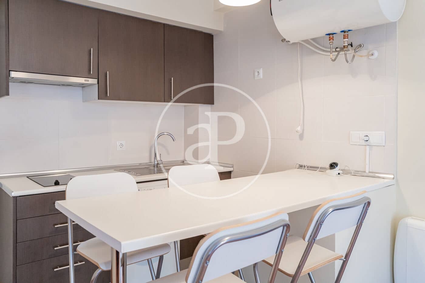 1 slaapkamer Appartement te huur in Madrid stad - € 1.200 (Ref: 9533747)