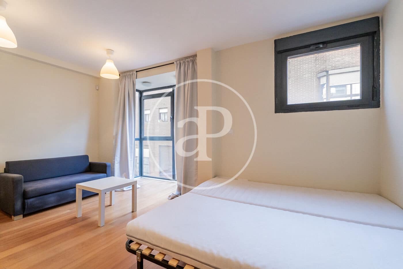 1 slaapkamer Appartement te huur in Madrid stad - € 1.200 (Ref: 9533747)