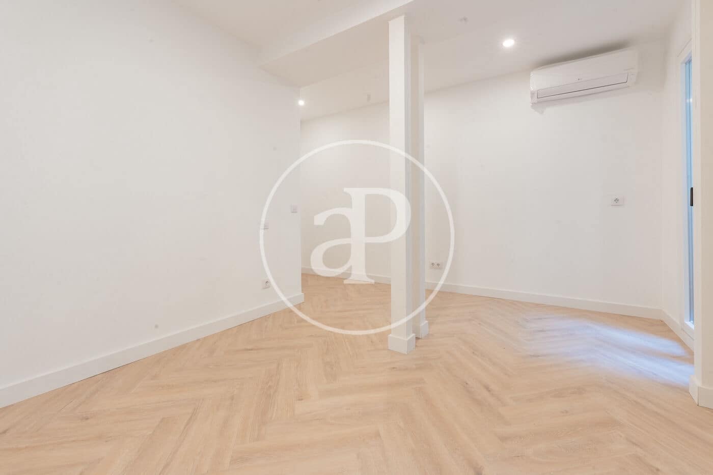 1 bedroom Apartment for sale in Madrid city - € 395,000 (Ref: 9535944)