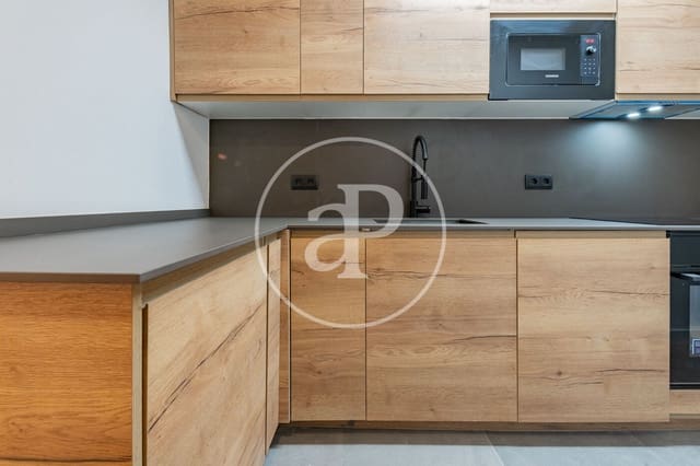 1 soveværelse Lejlighed til salg i Universidad, Madrid by - € 395.000 (Ref: 9535944)