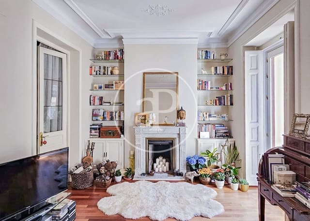 2 makuuhuone Huoneisto myytävänä paikassa Madrid kaupunki - 995 000 € (Ref: 9535947)