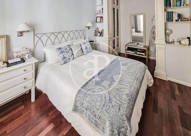 2 makuuhuone Huoneisto myytävänä paikassa Madrid kaupunki - 995 000 € (Ref: 9535947)