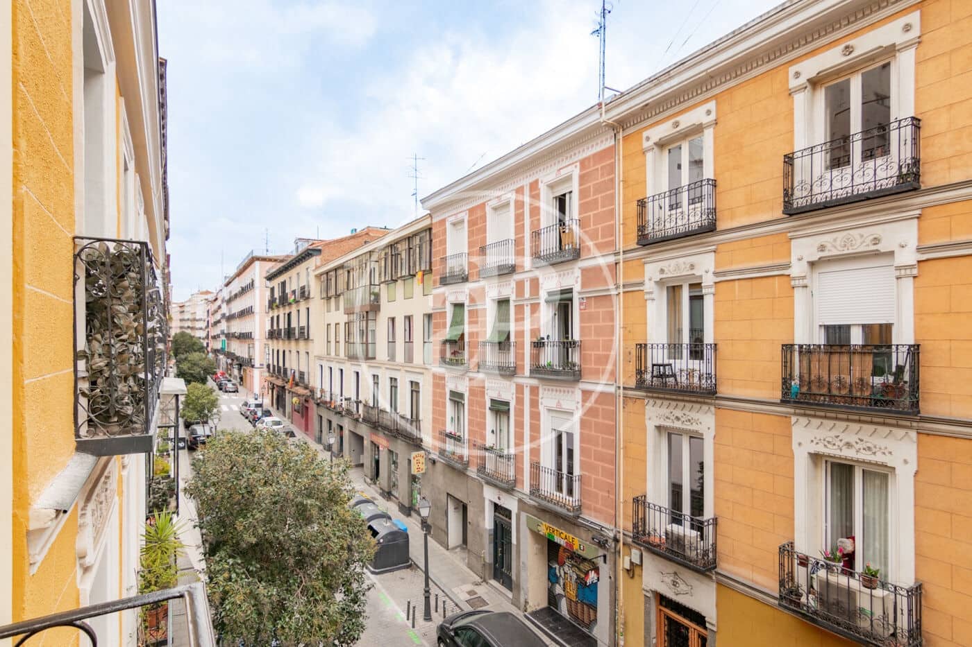 2 bedroom Apartment for sale in Madrid city - € 995,000 (Ref: 9535947)