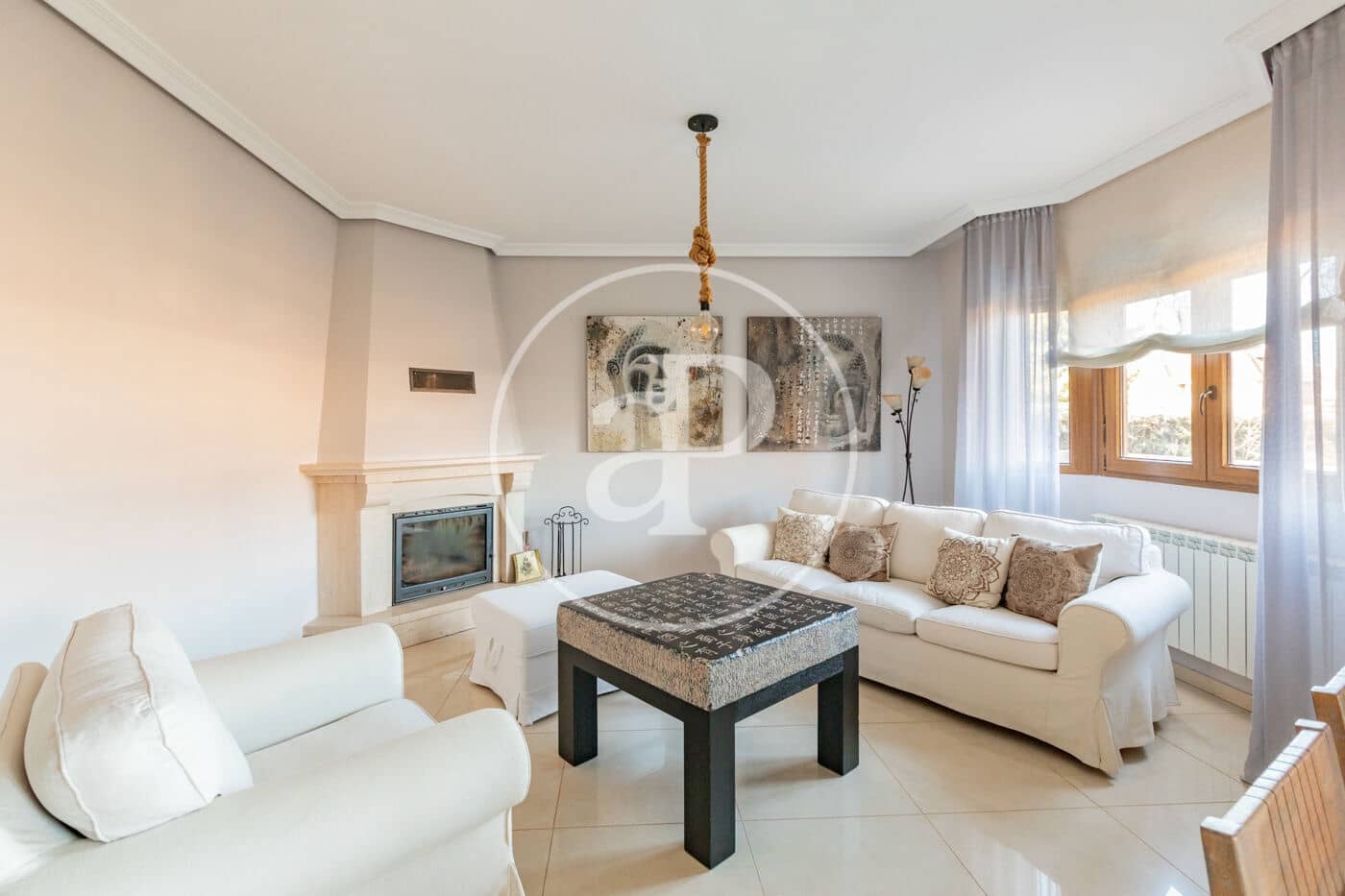 5 bedroom Villa for sale in Algete with pool - € 950,000 (Ref: 9535949)