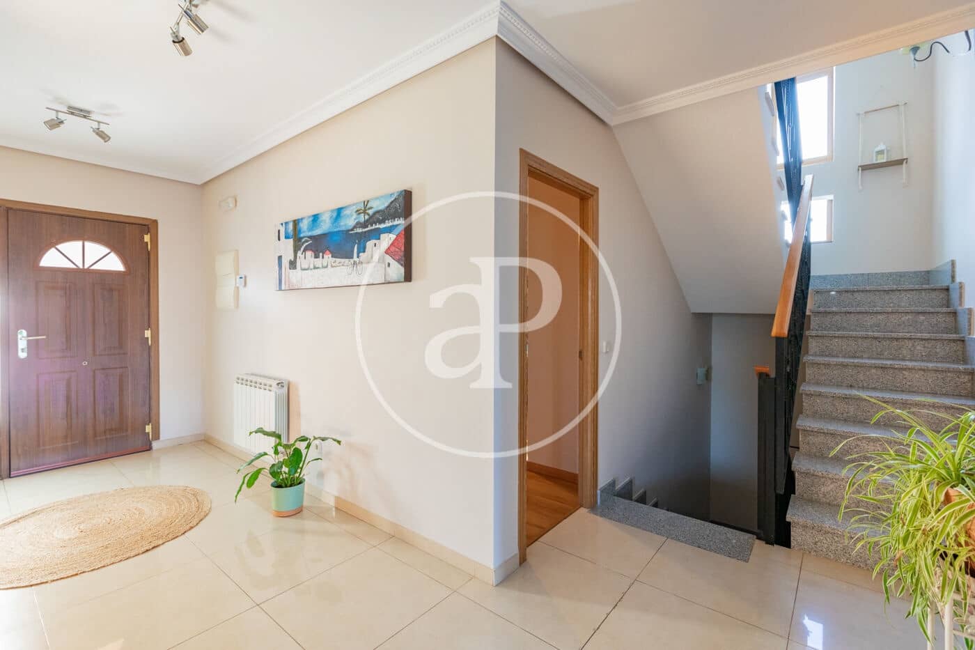 5 bedroom Villa for sale in Algete with pool - € 950,000 (Ref: 9535949)