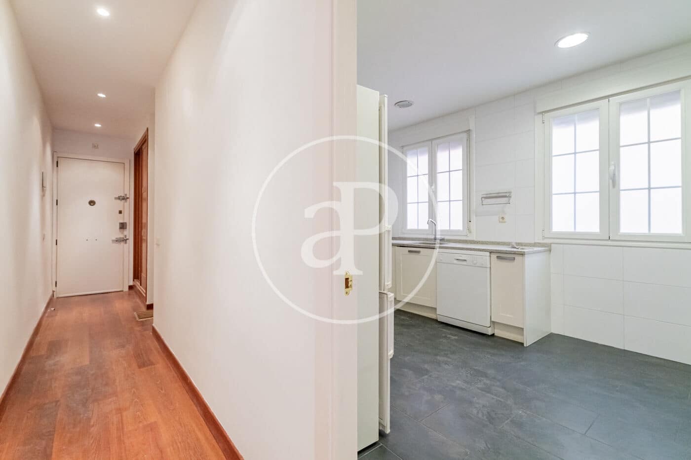 2 sypialnia Apartament na sprzedaż w Miasto Madryt - 1 050 000 € (Ref: 9535950)