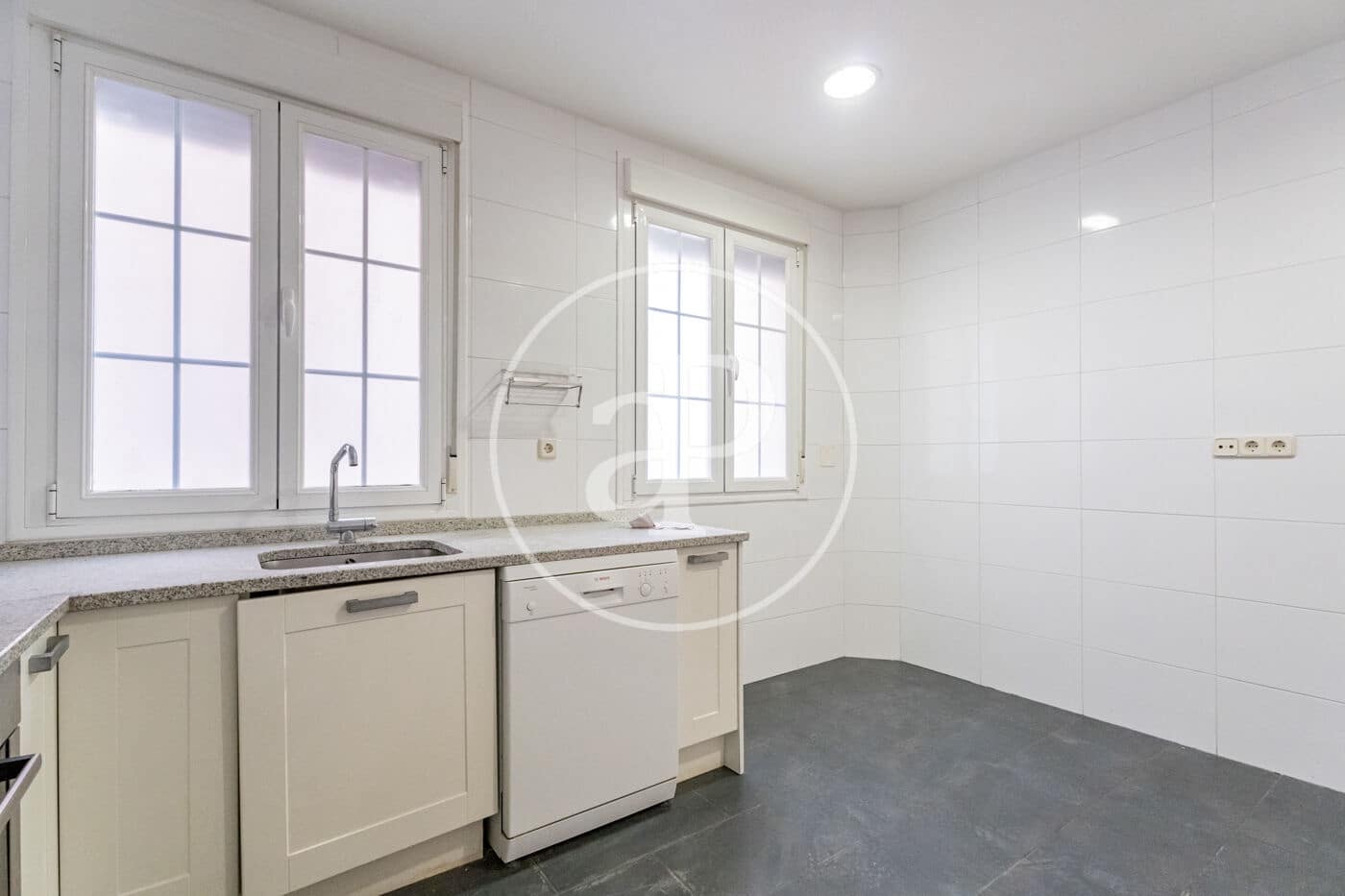 2 sypialnia Apartament na sprzedaż w Miasto Madryt - 1 050 000 € (Ref: 9535950)