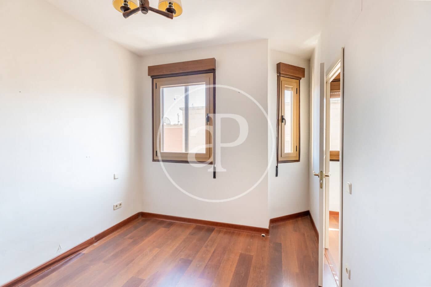 2 sypialnia Apartament na sprzedaż w Miasto Madryt - 1 050 000 € (Ref: 9535950)