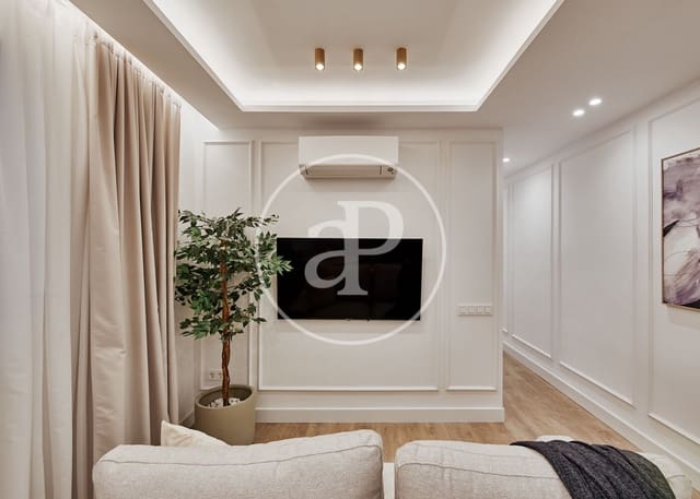 2 soverom Leilighet til salgs i Universidad, Madrid by - € 629 000 (Ref: 9535952)
