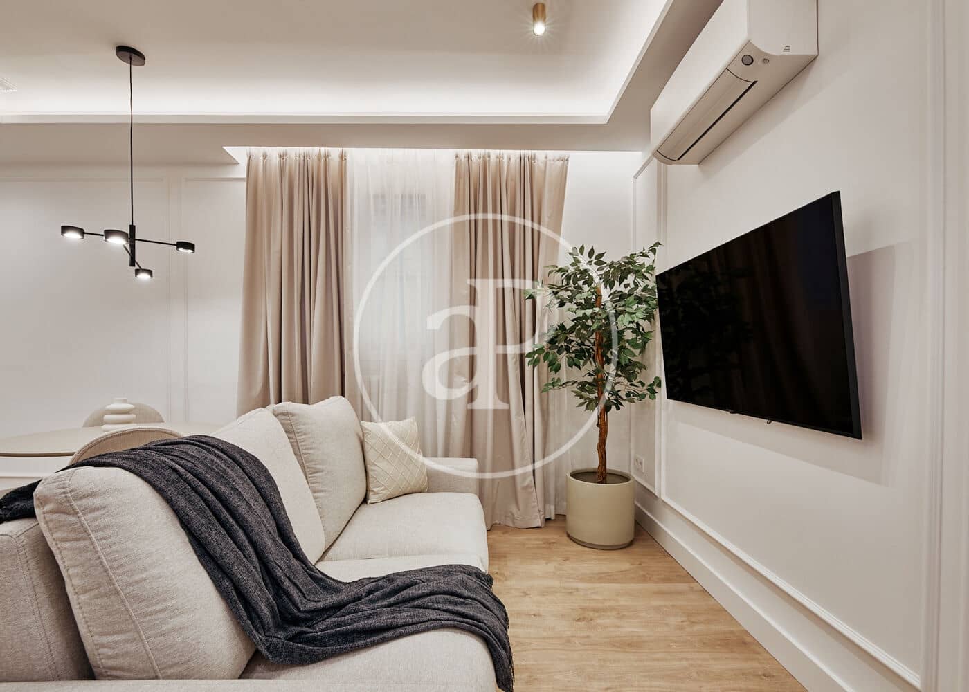 2 bedroom Apartment for sale in Madrid city - € 629,000 (Ref: 9535952)