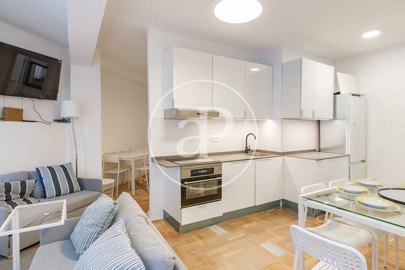 4 bedroom Apartment for sale in Madrid city - € 565,000 (Ref: 9541107)