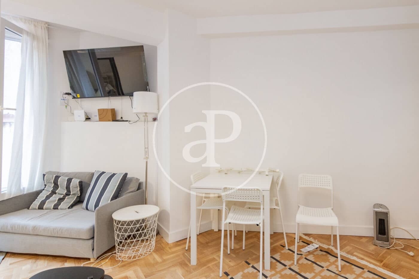 4 bedroom Apartment for sale in Madrid city - € 565,000 (Ref: 9541107)