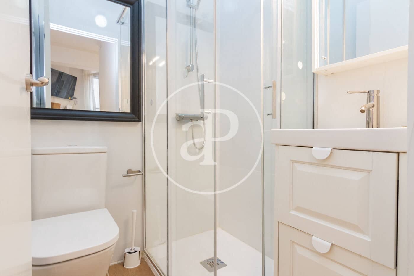 4 bedroom Apartment for sale in Madrid city - € 565,000 (Ref: 9541107)