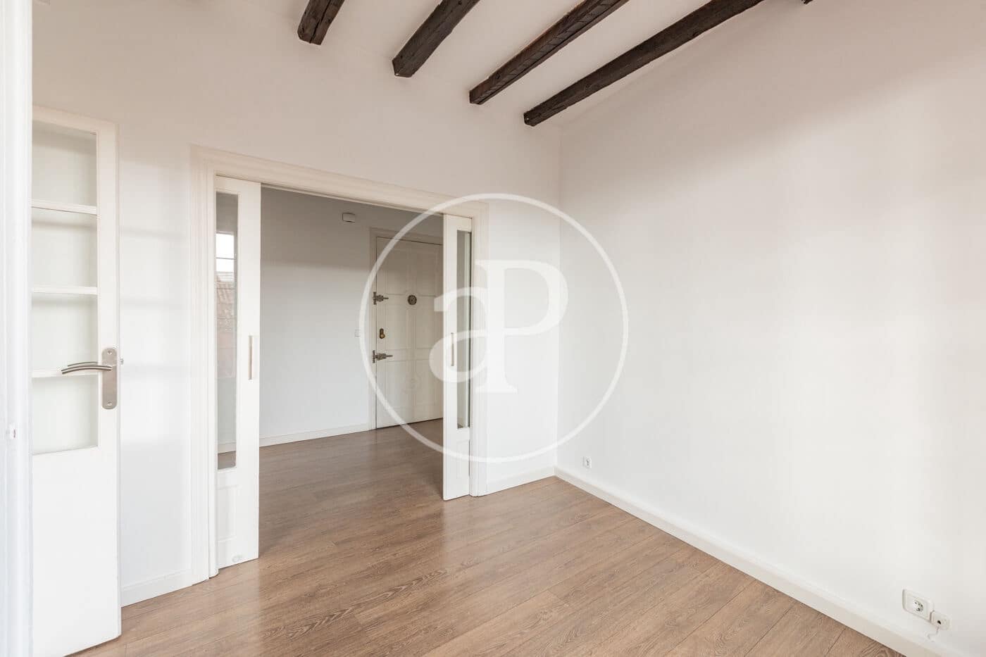 Penthouse de 2 chambres à louer à Madrid ville - 3 500 € (Ref: 9541108)