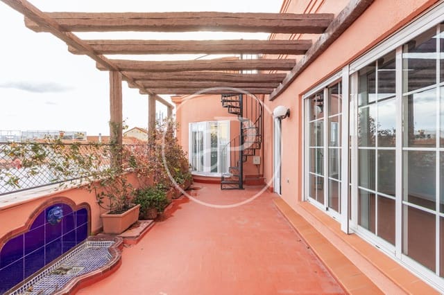 Penthouse de 2 chambres à louer à Sol, Madrid ville - 3 500 € (Ref: 9541108)