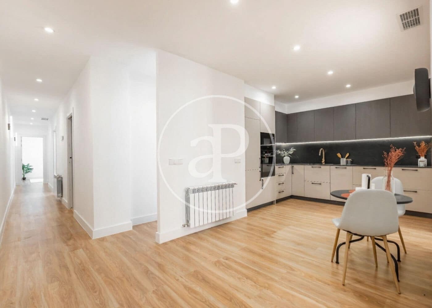 2 bedroom Apartment for sale in Madrid city - € 899,000 (Ref: 9541109)