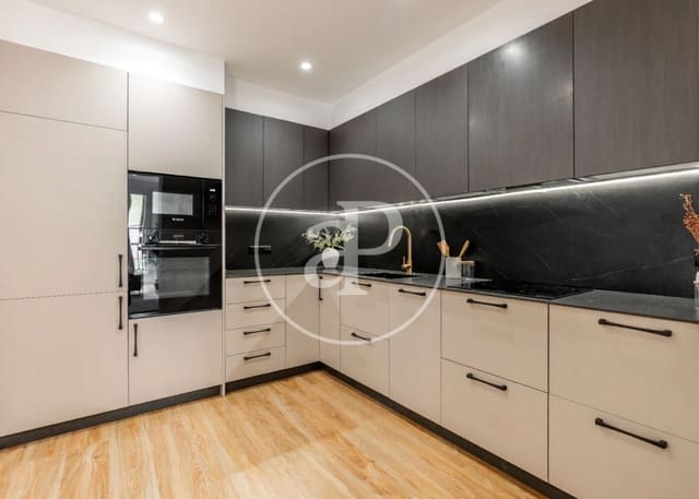 2 soverom Leilighet til salgs i Palacio, Madrid by - € 899 000 (Ref: 9541109)