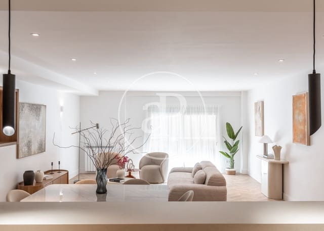 4 Zimmer Apartment zu verkaufen in Rios Rosas, Madrid Stadt - 1.800.000 € (Ref: 9541110)