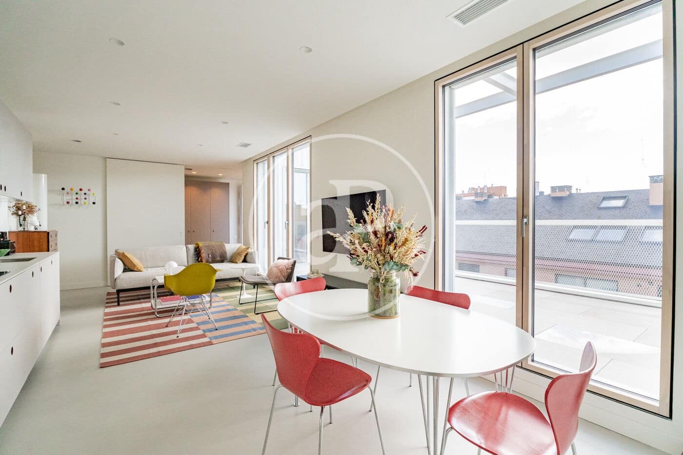 2 Zimmer Penthouse zu vermieten in Madrid Stadt - 3.000 € (Ref: 9543626)