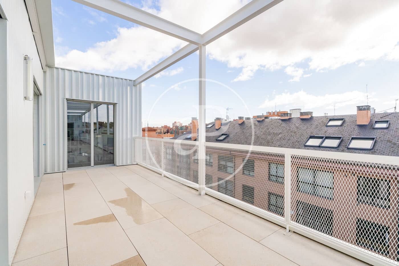 2 Zimmer Penthouse zu vermieten in Madrid Stadt - 3.000 € (Ref: 9543626)