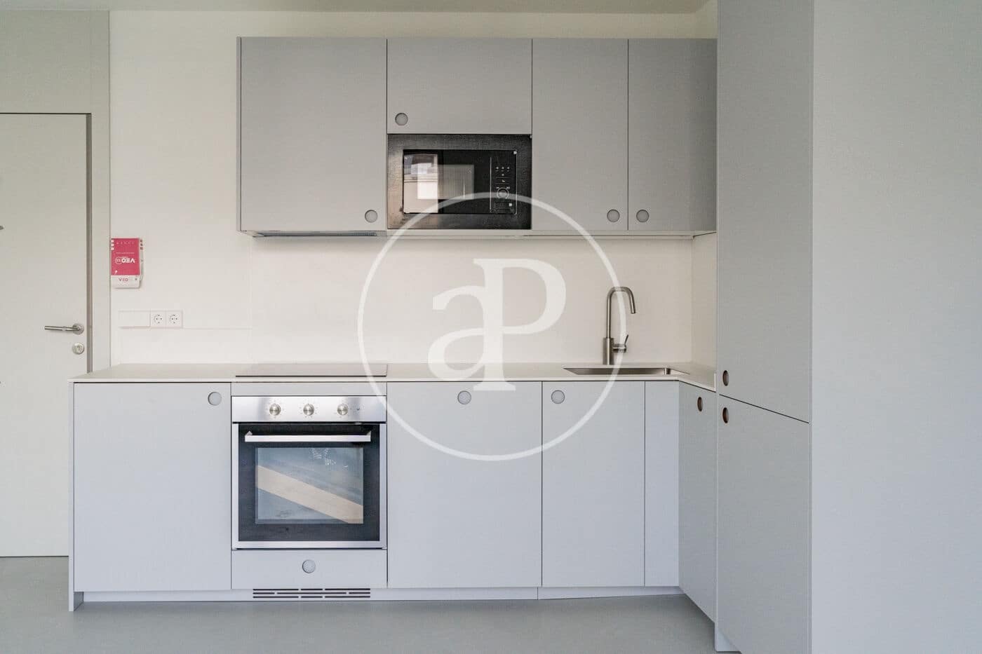 Penthouse zu vermieten in Madrid Stadt - 1.750 € (Ref: 9543627)