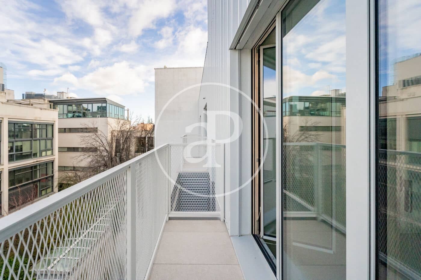 Penthouse zu vermieten in Madrid Stadt - 1.750 € (Ref: 9543627)