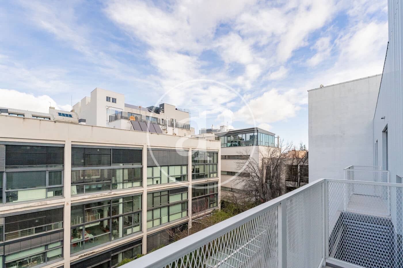 Penthouse zu vermieten in Madrid Stadt - 1.750 € (Ref: 9543627)