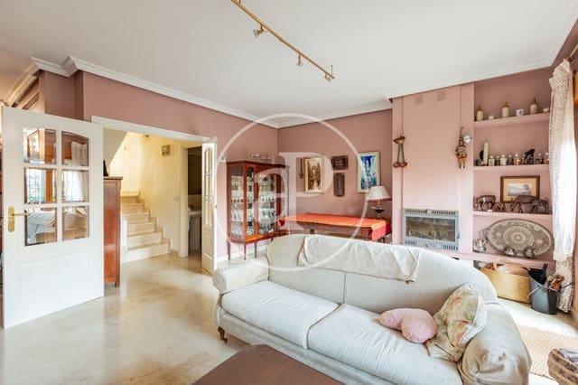 5 camera da letto Villa in vendita in Aravaca, Madrid città con piscina - 980.000 € (Rif: 9543628)