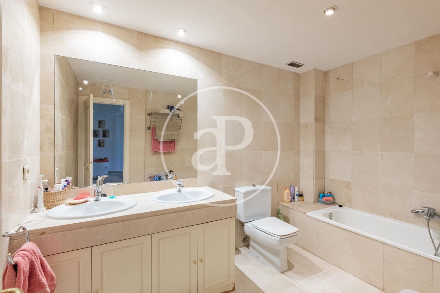 5 sovrum Villa till salu i Madrid stad med pool - 980 000 € (Ref: 9543628)