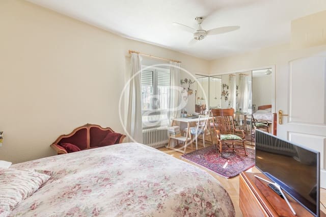 5 camera da letto Villa in vendita in Aravaca, Madrid città con piscina - 980.000 € (Rif: 9543628)