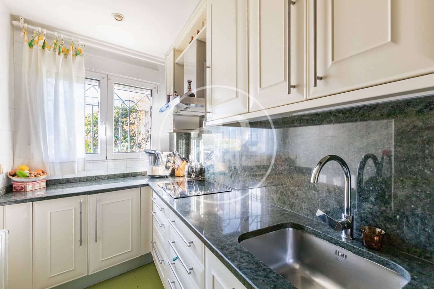 5 sovrum Villa till salu i Madrid stad med pool - 980 000 € (Ref: 9543628)