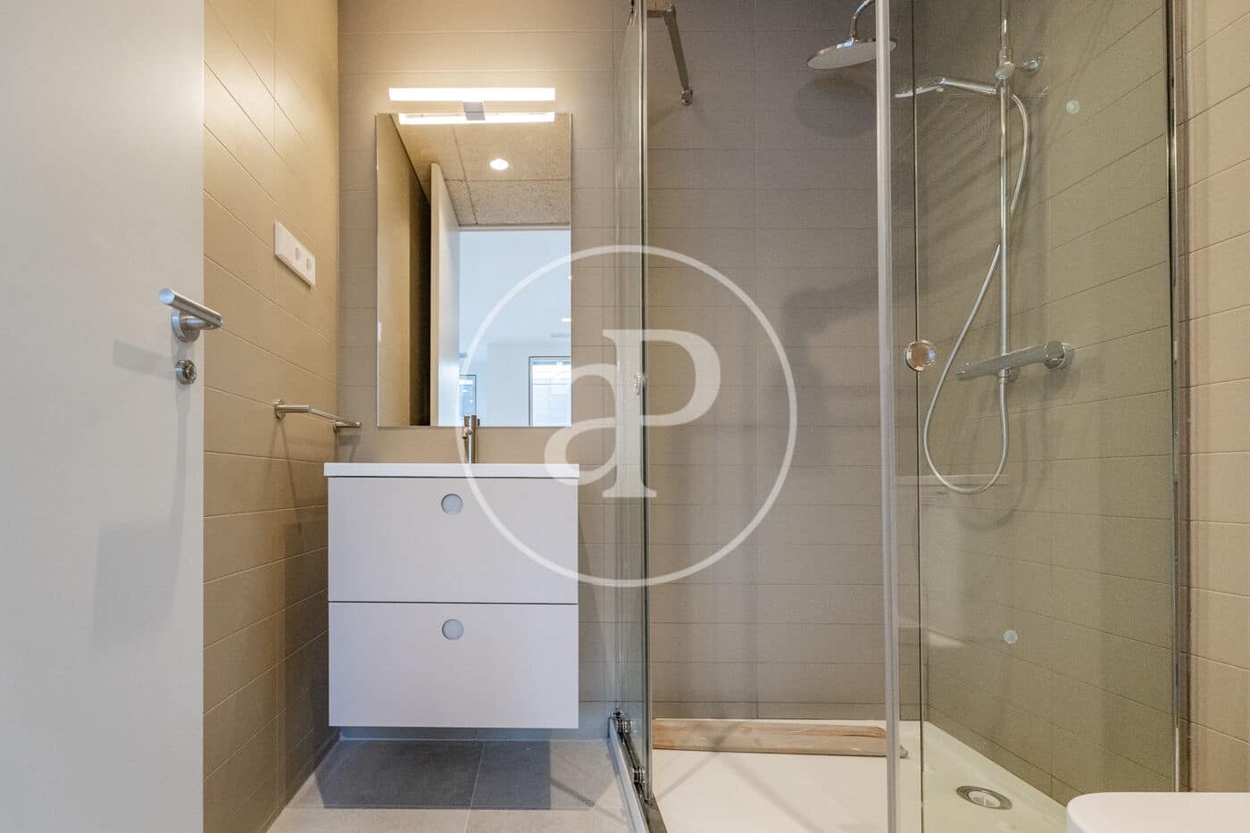 Apartment zu vermieten in Madrid Stadt - 1.270 € (Ref: 9543630)