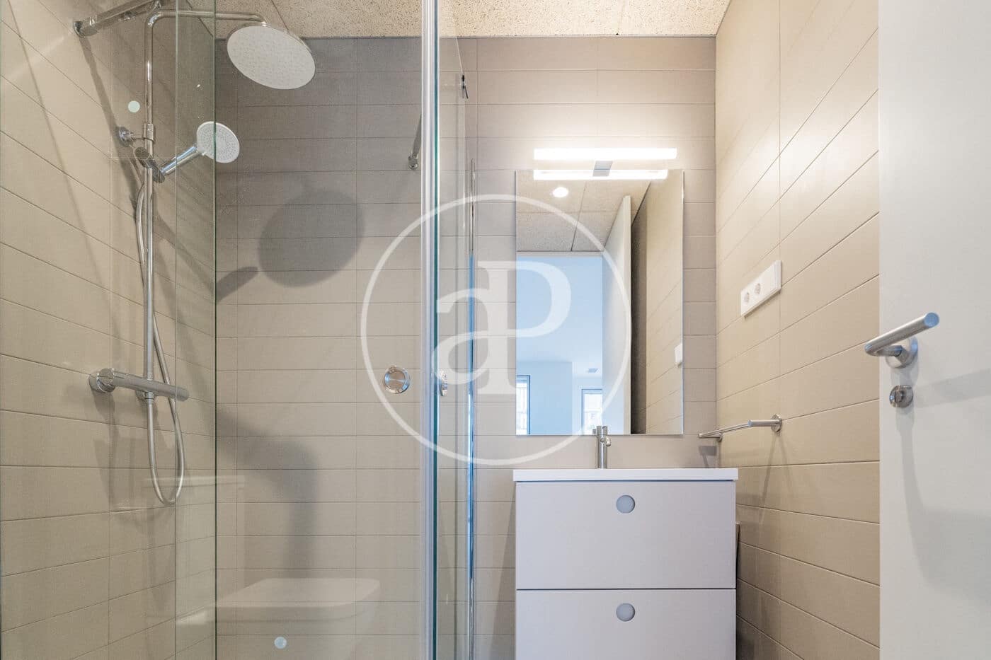 Apartment zu vermieten in Madrid Stadt - 1.270 € (Ref: 9543631)