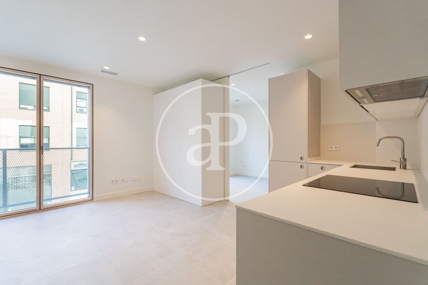 1 quarto Apartamento para arrendar em Madrid cidade - 1 500 € (Ref: 9543635)