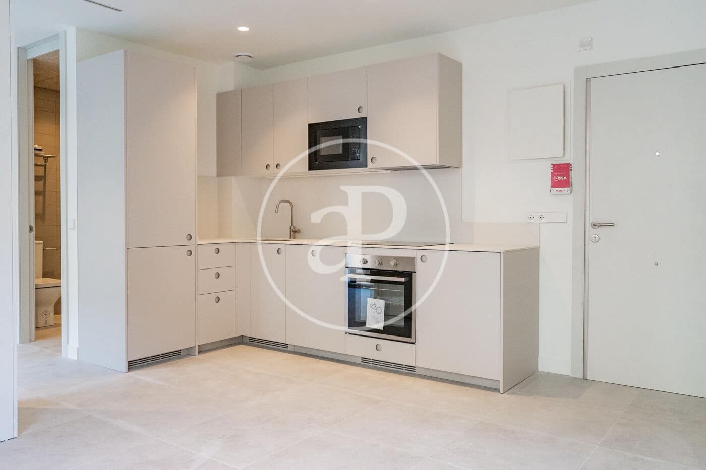 1 quarto Apartamento para arrendar em Madrid cidade - 1 500 € (Ref: 9543635)