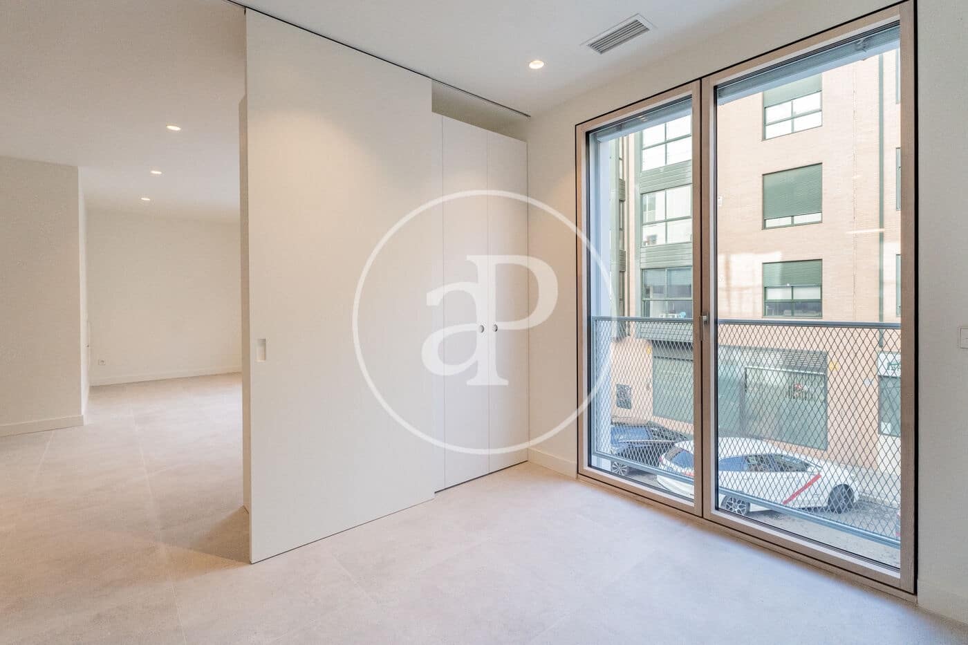 1 quarto Apartamento para arrendar em Madrid cidade - 1 500 € (Ref: 9543635)