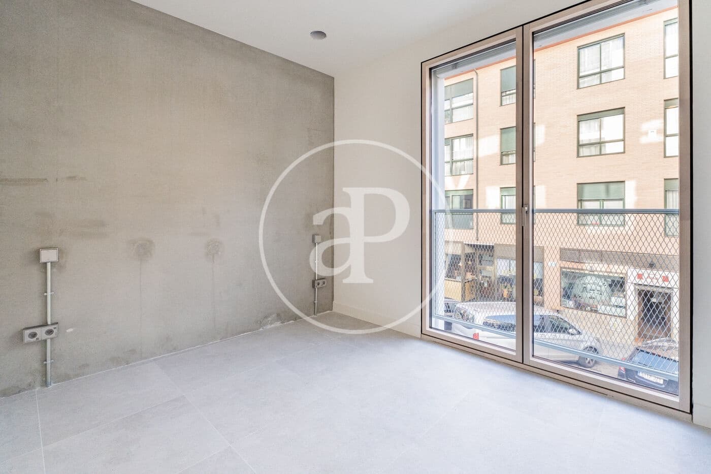 Appartement de 2 chambres à louer à Madrid ville - 2 100 € (Ref: 9543636)