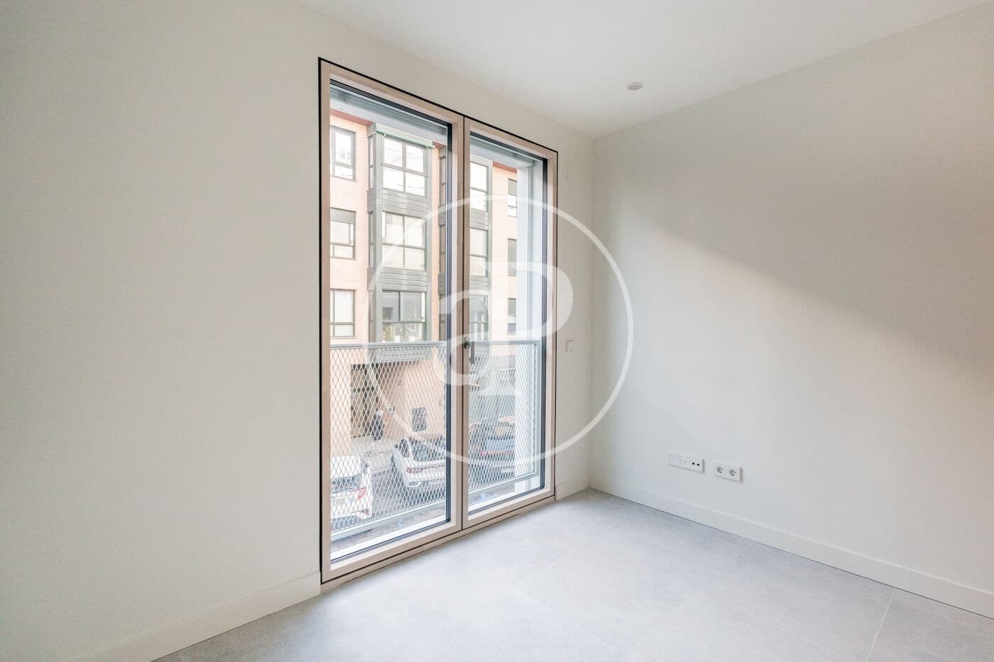 Appartement de 2 chambres à louer à Madrid ville - 2 100 € (Ref: 9543636)