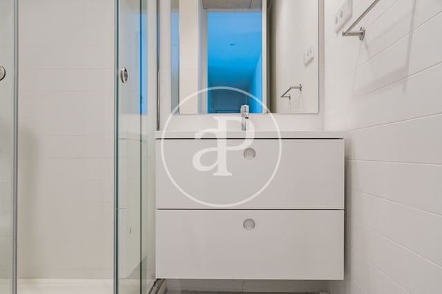 Appartement de 2 chambres à louer à Prosperidad, Madrid ville - 2 100 € (Ref: 9543636)