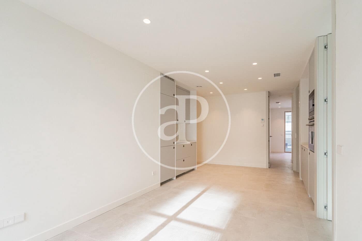 2 sypialnia Apartament do wynajęcia w Miasto Madryt - 2 100 € (Ref: 9548200)