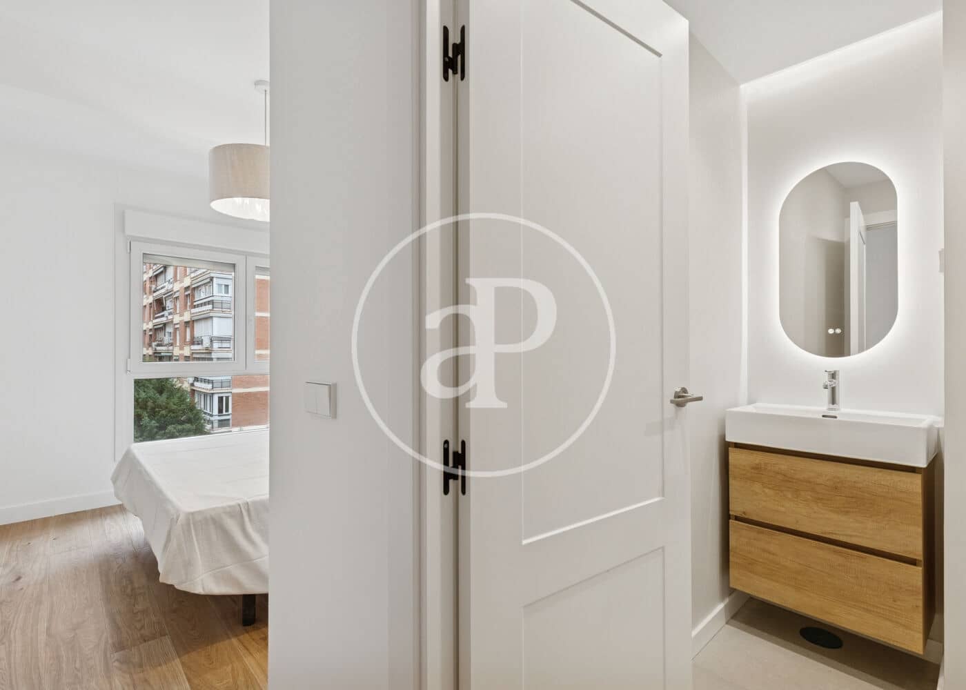 3 slaapkamer Appartement te koop in Madrid stad - € 990.000 (Ref: 9548202)