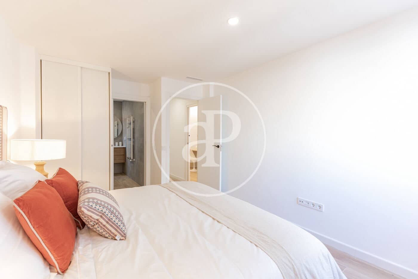 3 bedroom Apartment for sale in Madrid city - € 1,390,000 (Ref: 9548203)