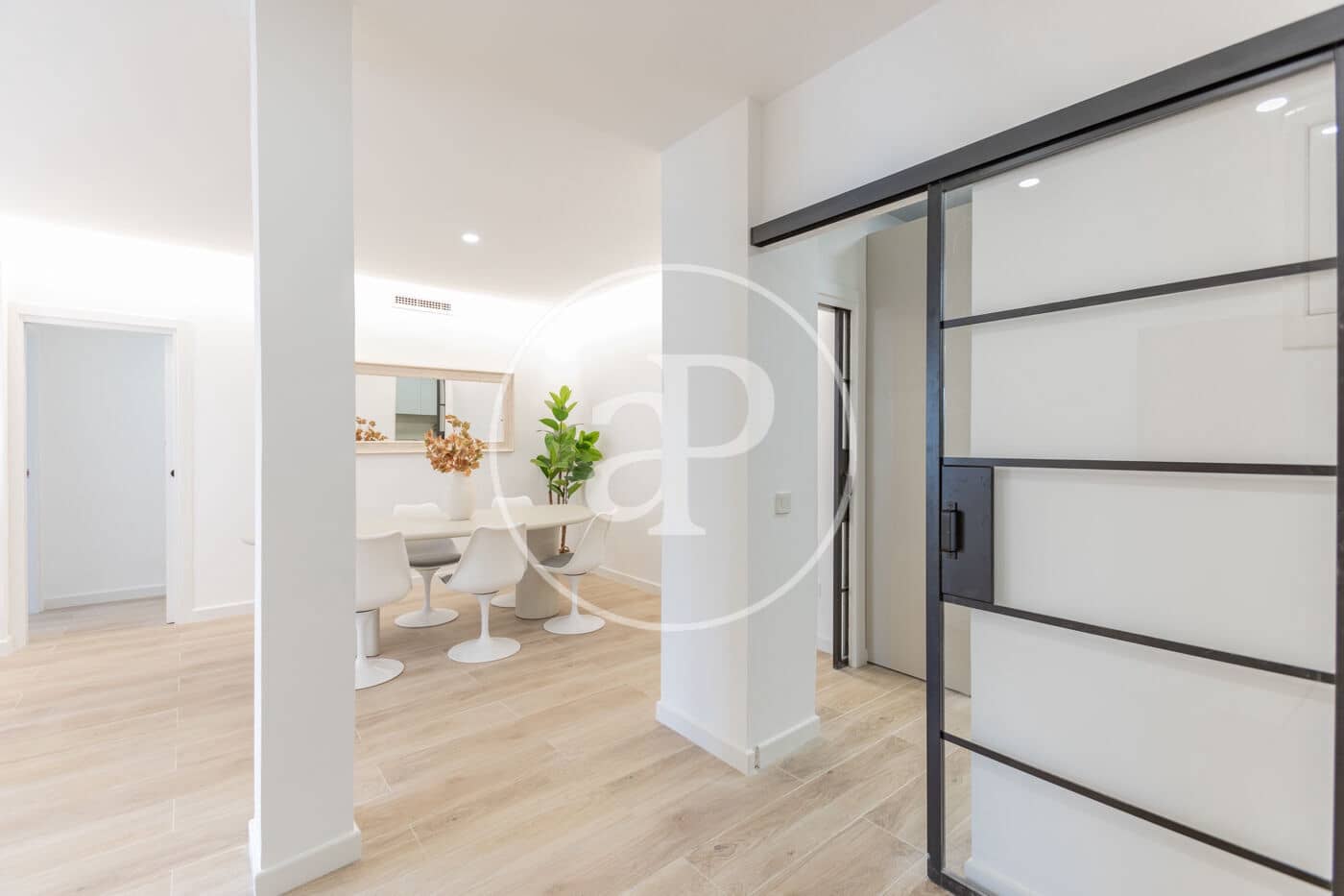 3 bedroom Apartment for sale in Madrid city - € 1,390,000 (Ref: 9548203)