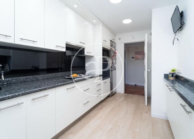 3 soveværelse Lejlighed til salg i Palomas, Madrid by med swimmingpool - € 1.300.000 (Ref: 9548204)