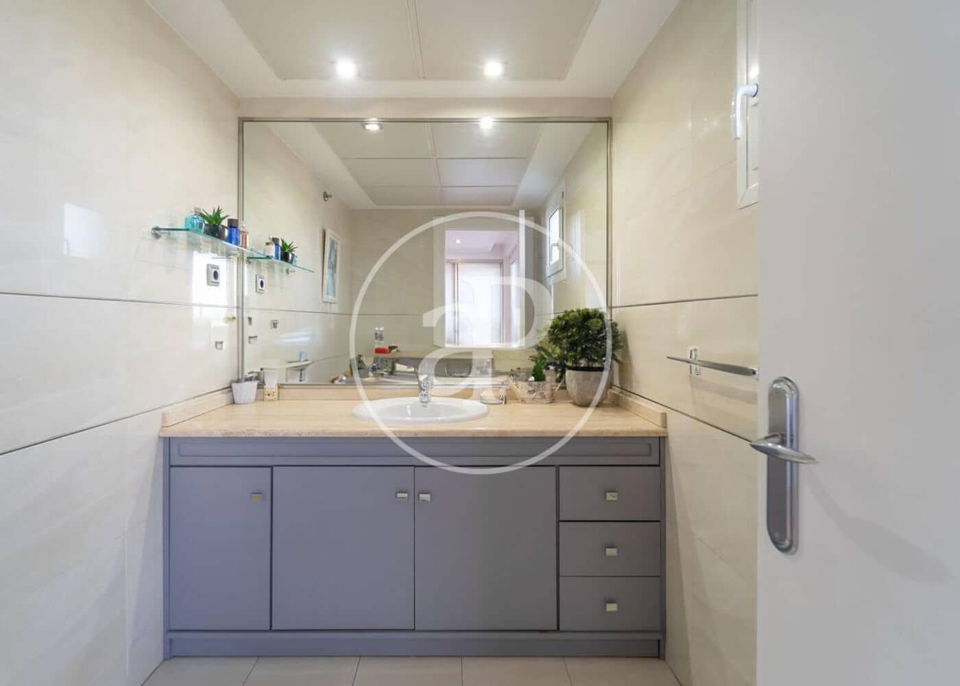 3 soveværelse Lejlighed til salg i Madrid by med swimmingpool - € 1.300.000 (Ref: 9548204)