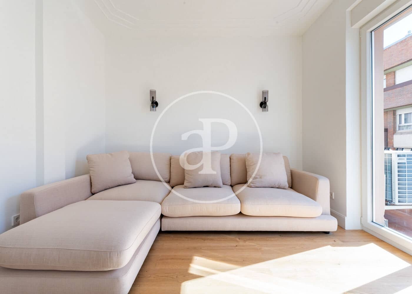 Apartamento de 3 habitaciones en Madrid ciudad en venta - 1.190.000 € (Ref: 9548205)