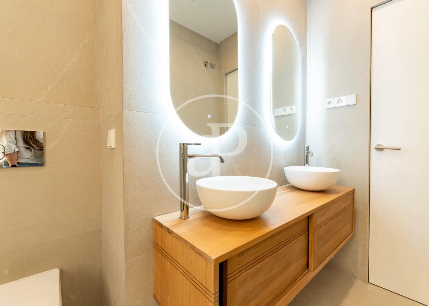 Apartamento de 3 habitaciones en Madrid ciudad en venta - 1.190.000 € (Ref: 9548205)